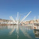 Porto Antico Exclusive - Acquario E Centro Congressi Lägenhet