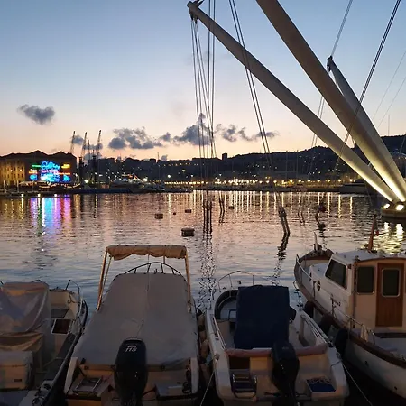 Porto Antico Exclusive - Acquario E Centro Congressi Lägenhet *